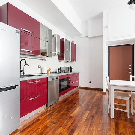 Guesthost - Cosy Apt Close To Piazza Insubria Milaan Buitenkant foto