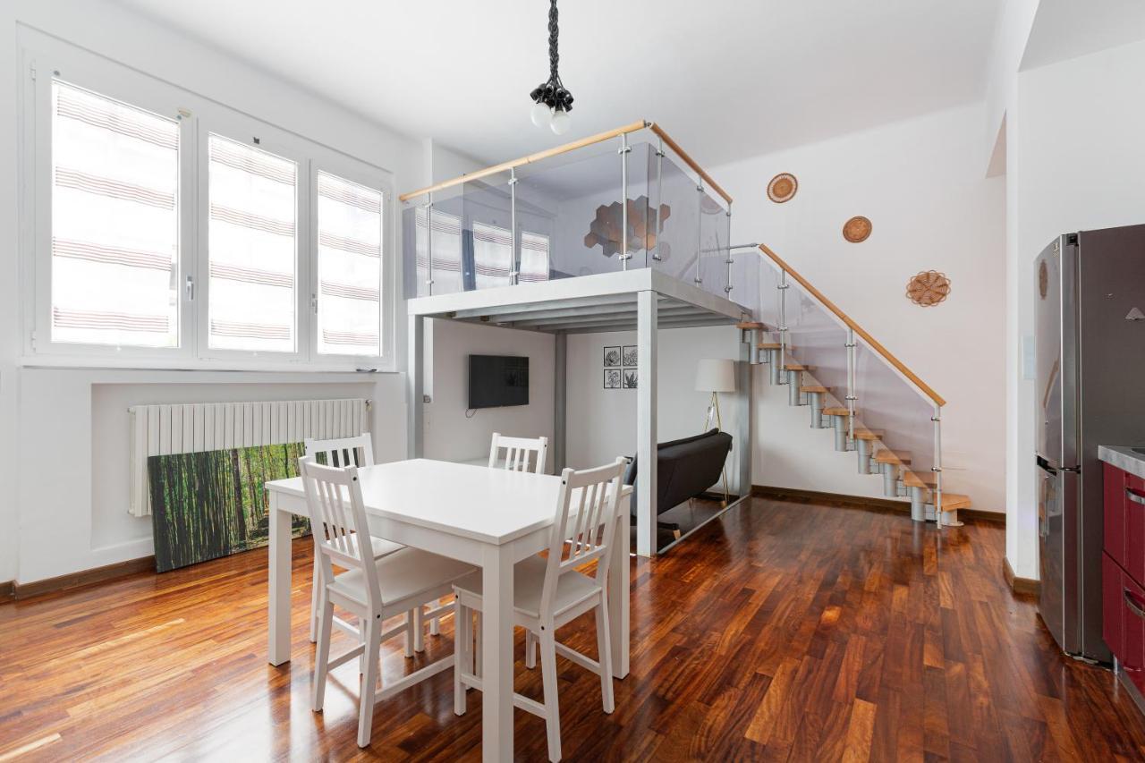 Guesthost - Cosy Apt Close To Piazza Insubria Milaan Buitenkant foto